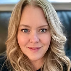 Photo of Cheryl Sutton, Veterinary Hospital Manager