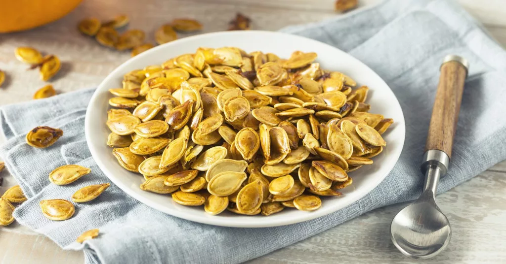 bowl-of-pumpkin-seeds_is-pumpkin-good-for-dogs